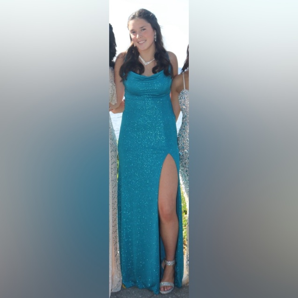 Teal/ Turquoise PROM DRESS!!!